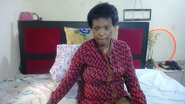 Snapshot of MaximTease24 chatting on October 2025 12:28:01 PM MaximTease24 online show from October 2025 12:28:01 PM