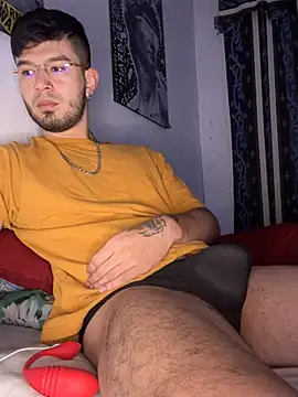 Snapshot of Anthony-Martin chatting on February 2025 12:16:02 PM Anthony-Martin online show from February 2025 12:16:02 PM
