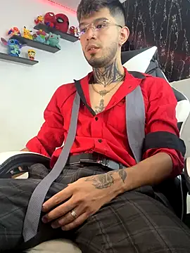 Snapshot of Anthony-Martin chatting on October 2025 12:06:02 PM Anthony-Martin online show from October 2025 12:06:02 PM