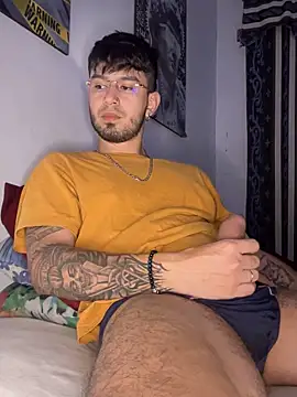 Snapshot of Anthony-Martin chatting on February 2025 07:42:02 PM Anthony-Martin online show from February 2025 07:42:02 PM