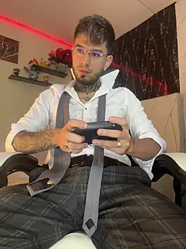 Snapshot of Anthony-Martin chatting on September 2025 12:22:01 PM Anthony-Martin online show from September 2025 12:22:01 PM