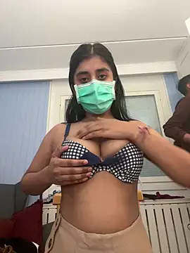 Snapshot of ScarletAss chatting on February 2025 04:45:02 PM ScarletAss online show from February 2025 04:45:02 PM