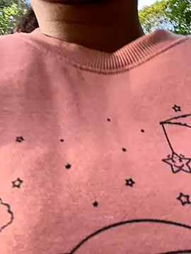 Snapshot of ScarletAss chatting on September 2025 08:25:01 AM ScarletAss online show from September 2025 08:25:01 AM