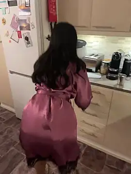 Snapshot of ScarletAss chatting on January 2025 07:37:01 PM ScarletAss online show from January 2025 07:37:01 PM