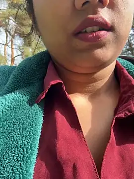 Snapshot of ScarletAss chatting on September 2025 11:13:01 AM ScarletAss online show from September 2025 11:13:01 AM