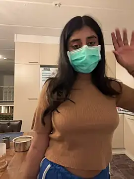 Snapshot of ScarletAss chatting on January 2025 05:02:01 PM ScarletAss online show from January 2025 05:02:01 PM