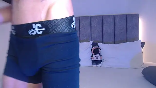 evil boys 77 online show from January 2025 02:20:02 AM