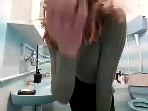 beaverwoman online show from March 2026 09:53:01 PM