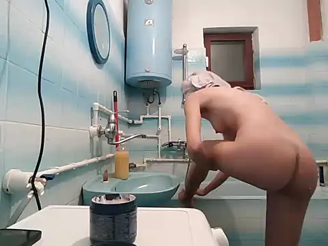 beaverwoman online show from January 2025 08:43:01 PM