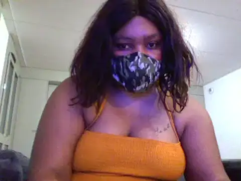 Snapshot of bonbonaumiel chatting on December 2024 03:26:02 AM bonbonaumiel online show from December 2024 03:26:02 AM