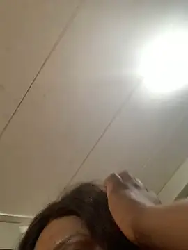 Snapshot of bonbonaumiel chatting on January 2025 10:19:01 PM bonbonaumiel online show from January 2025 10:19:01 PM