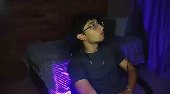 Dereck Dickson online show from March 2025 01:32:02 AM