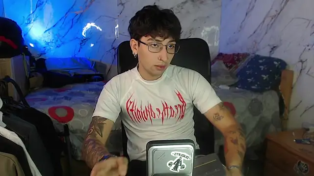 Dereck Dickson online show from February 2026 09:00:01 PM