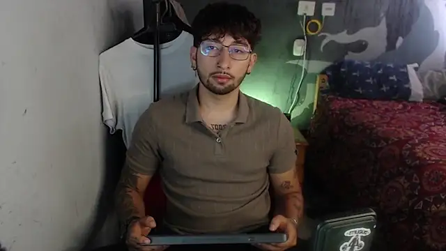 Dereck Dickson online show from November 2025 03:04:01 PM