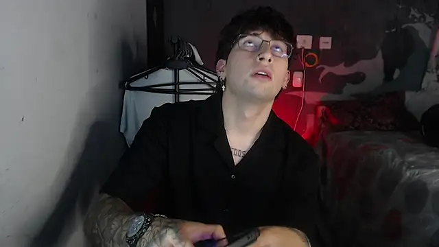 Dereck Dickson online show from November 2025 06:25:02 AM