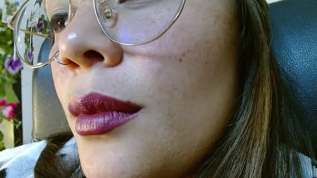 miss evoleth2 online show from March 2026 01:12:02 AM