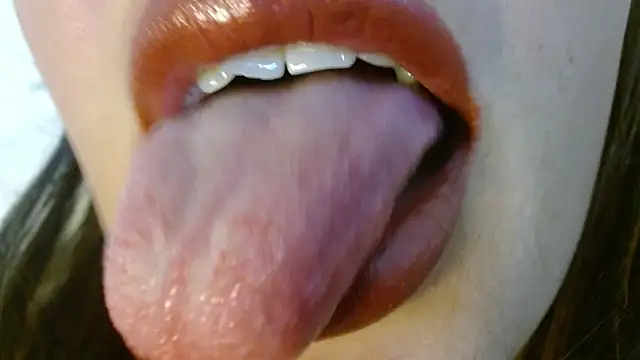 Snapshot of miss_evoleth2 chatting on November 2025 02:27:01 AM miss evoleth2 online show from November 2025 02:27:01 AM