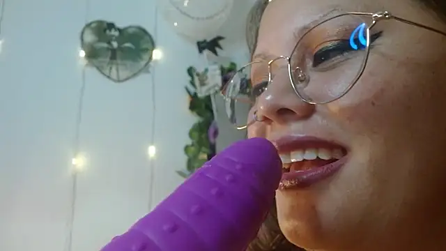 miss evoleth2 online show from March 2026 03:12:01 AM