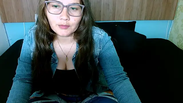 Daniela Colens online show from December 2024 11:09:01 AM