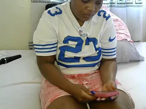 Snapshot of Sassyever chatting on November 2025 11:26:01 AM Sassyever online show from November 2025 11:26:01 AM