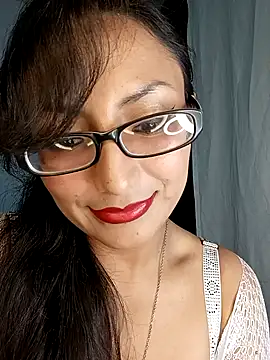 Lucy Chery online show from February 2026 12:55:02 AM