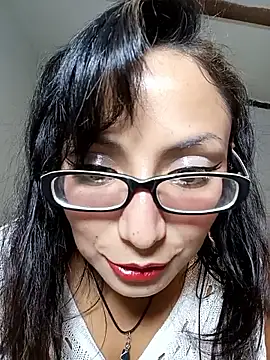Lucy Chery online show from June 2026 03:29:02 AM