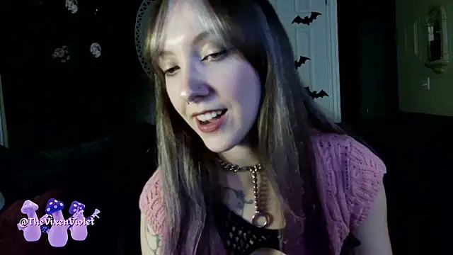 thevixenviolet online show from November 2025 01:31:02 AM