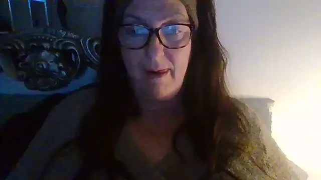 Snapshot of Tillieuk chatting on June 2026 08:13:02 PM Tillieuk online show from June 2026 08:13:02 PM