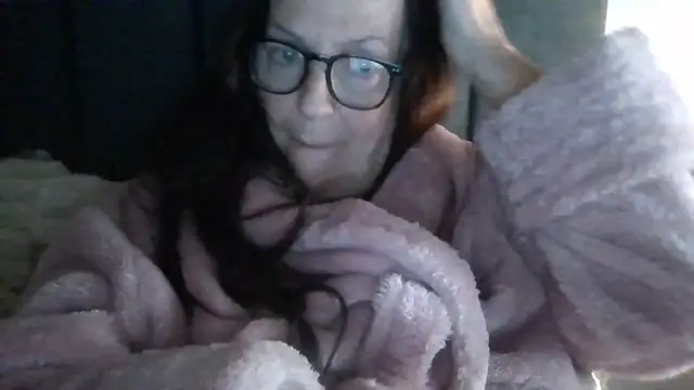 Snapshot of Tillieuk chatting on May 2026 09:55:02 PM Tillieuk online show from May 2026 09:55:02 PM
