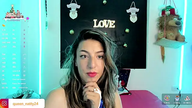 queen-natty online show from December 2024 02:23:01 AM