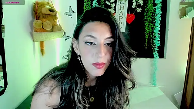 queen-natty online show from July 2026 02:56:02 AM