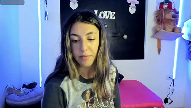 queen-natty online show from January 2025 06:55:02 AM