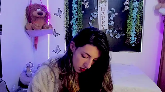 queen-natty online show from October 2025 01:43:01 PM