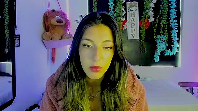 queen-natty online show from April 2026 02:18:02 PM