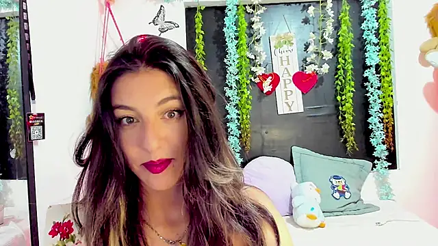 queen-natty online show from March 2026 03:14:01 AM