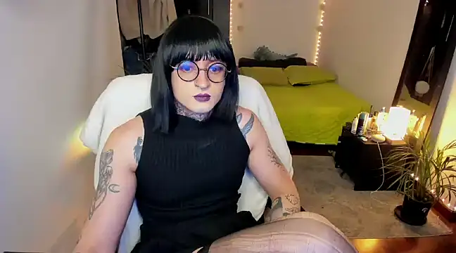 ShiiraVelkor online show from February 2025 01:22:02 PM