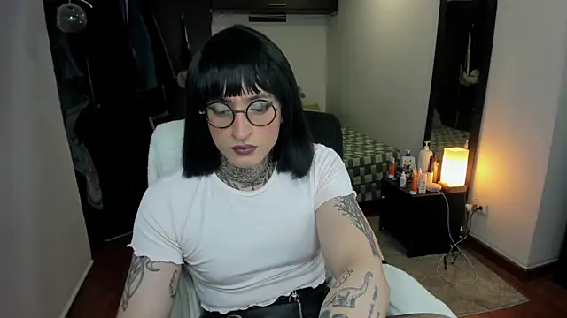 ShiiraVelkor online show from September 2025 09:53:02 AM