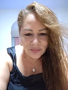 Snapshot of SluttyMilf79 chatting on June 2026 06:18:02 AM SluttyMilf79 online show from June 2026 06:18:02 AM