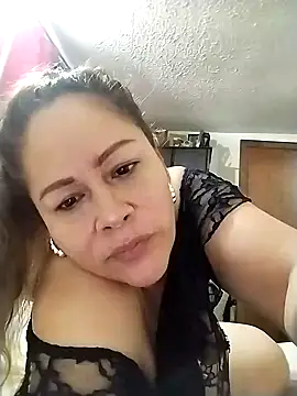 SluttyMilf79 online show from February 2025 07:18:01 AM