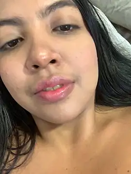 Snapshot of nicole_fisherr chatting on February 2026 06:44:01 AM nicole fisherr online show from February 2026 06:44:01 AM