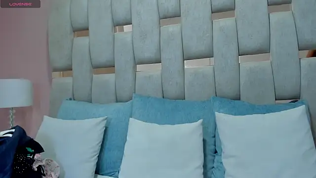 Snapshot of nicole_fisherr chatting on January 2026 05:33:02 AM nicole fisherr online show from January 2026 05:33:02 AM