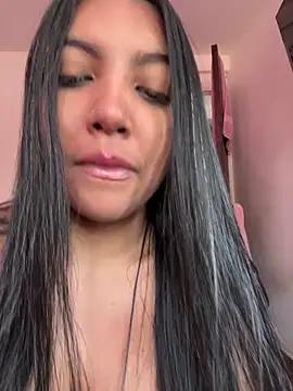 nicole fisherr online show from March 2026 08:05:02 PM