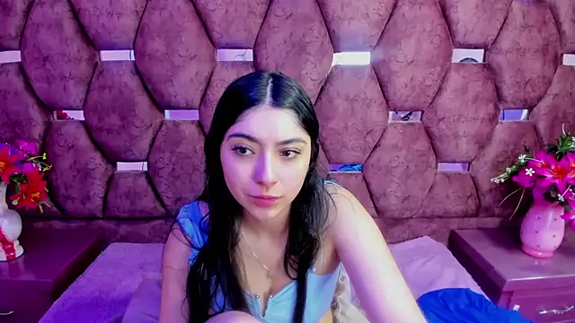 Lucy Anall  online show from June 2026 10:48:01 PM