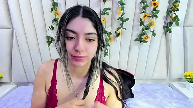 Snapshot of Lucy_Anall_ chatting on September 2025 07:49:01 PM Lucy Anall online show from September 2025 07:49:01 PM