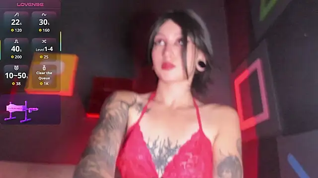 Kiraa Rizzo online show from February 2026 03:30:02 PM