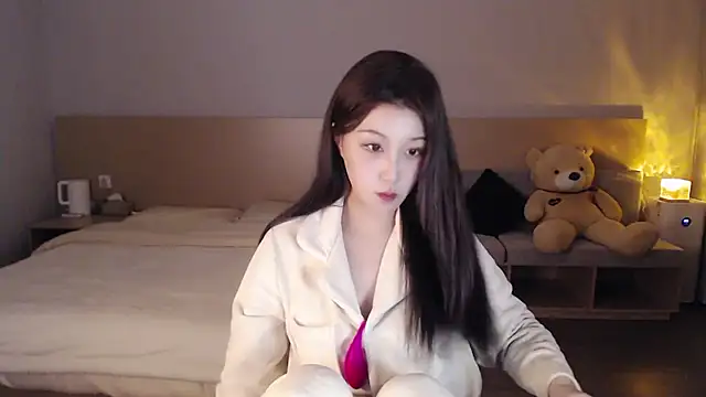 Snapshot of Lucky-baby chatting on December 2024 05:46:01 PM Lucky-baby online show from December 2024 05:46:01 PM