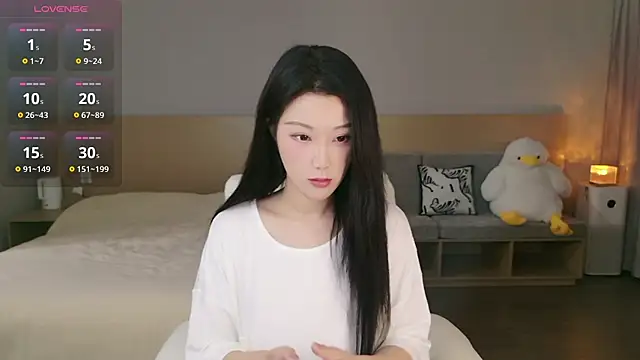 Snapshot of Lucky-baby chatting on October 2025 01:22:02 PM Lucky-baby online show from October 2025 01:22:02 PM