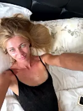 -OliWow- online show from January 2026 03:02:01 AM