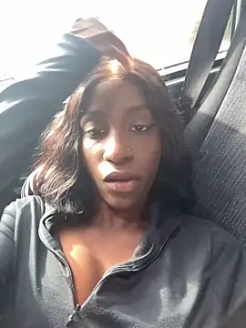 Snapshot of lizaperez2006 chatting on December 2024 07:57:01 PM lizaperez2006 online show from December 2024 07:57:01 PM