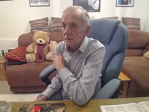 Ferret7777 online show from November 2025 09:04:01 PM